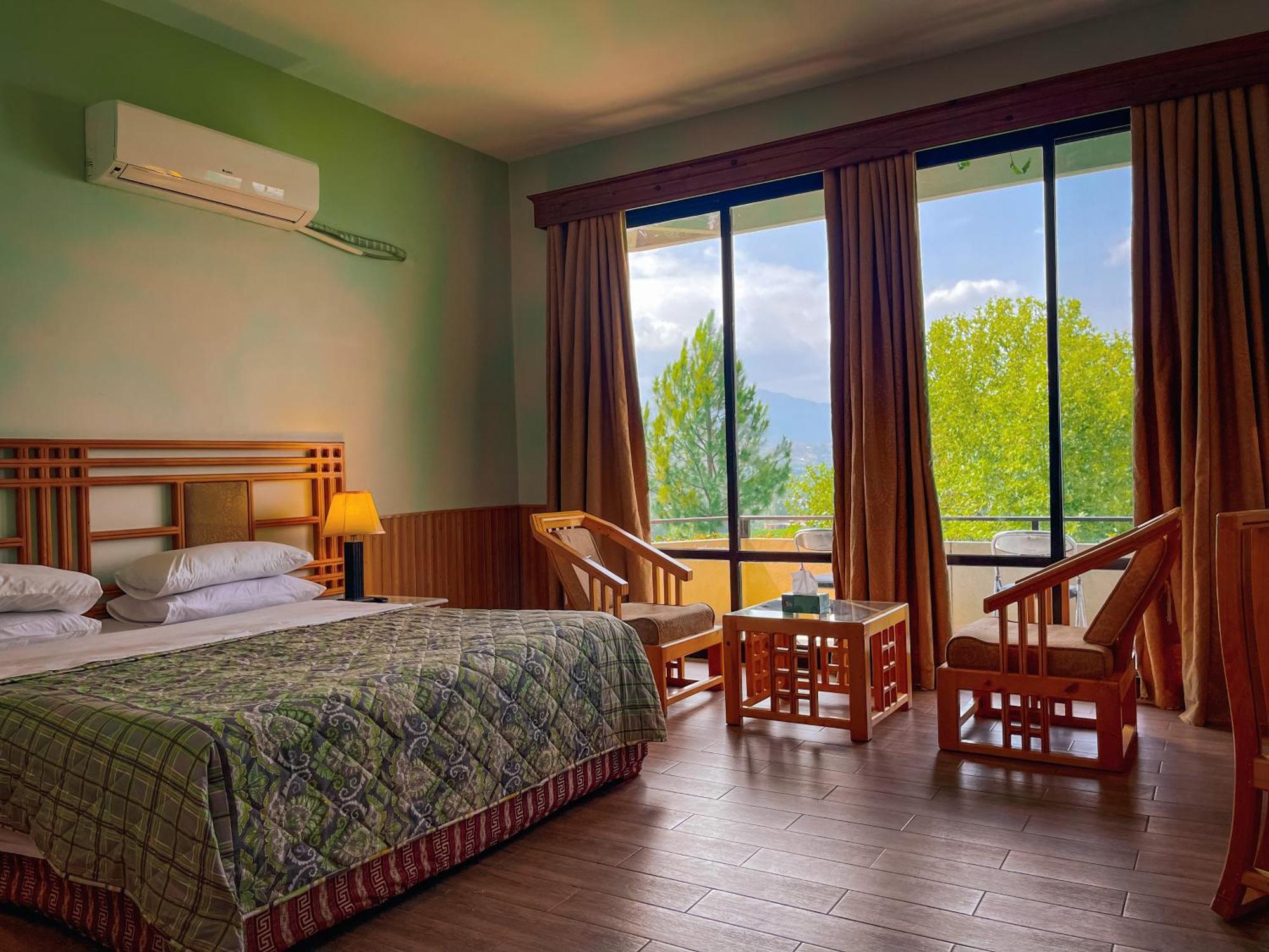 Rock City Resort Saidu Sharif エクステリア 写真